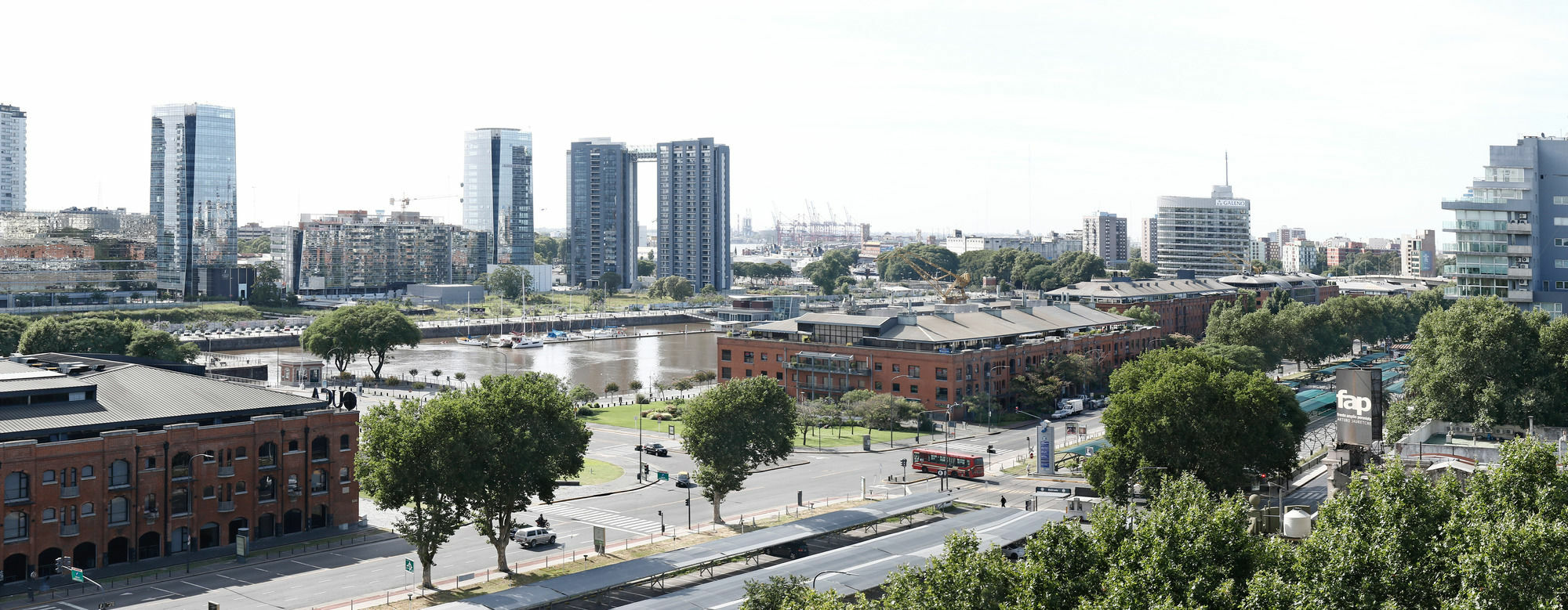 Apart-hotel Almarena Madero Urbano Affiliated By Melia Buenos Aires